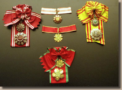 1974 - Decorations